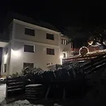 Klinger - Nad Jazerom Maison d'hôtes Banská Štiavnica