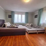 Klinger - Nad Jazerom Maison d'hôtes