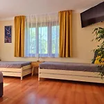 Klinger - Nad Jazerom Maison d'hôtes