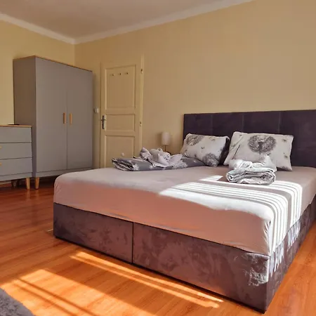 Guest house Klinger - Nad Jazerom 3*