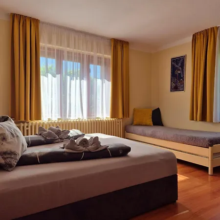 Klinger - Nad Jazerom 3*